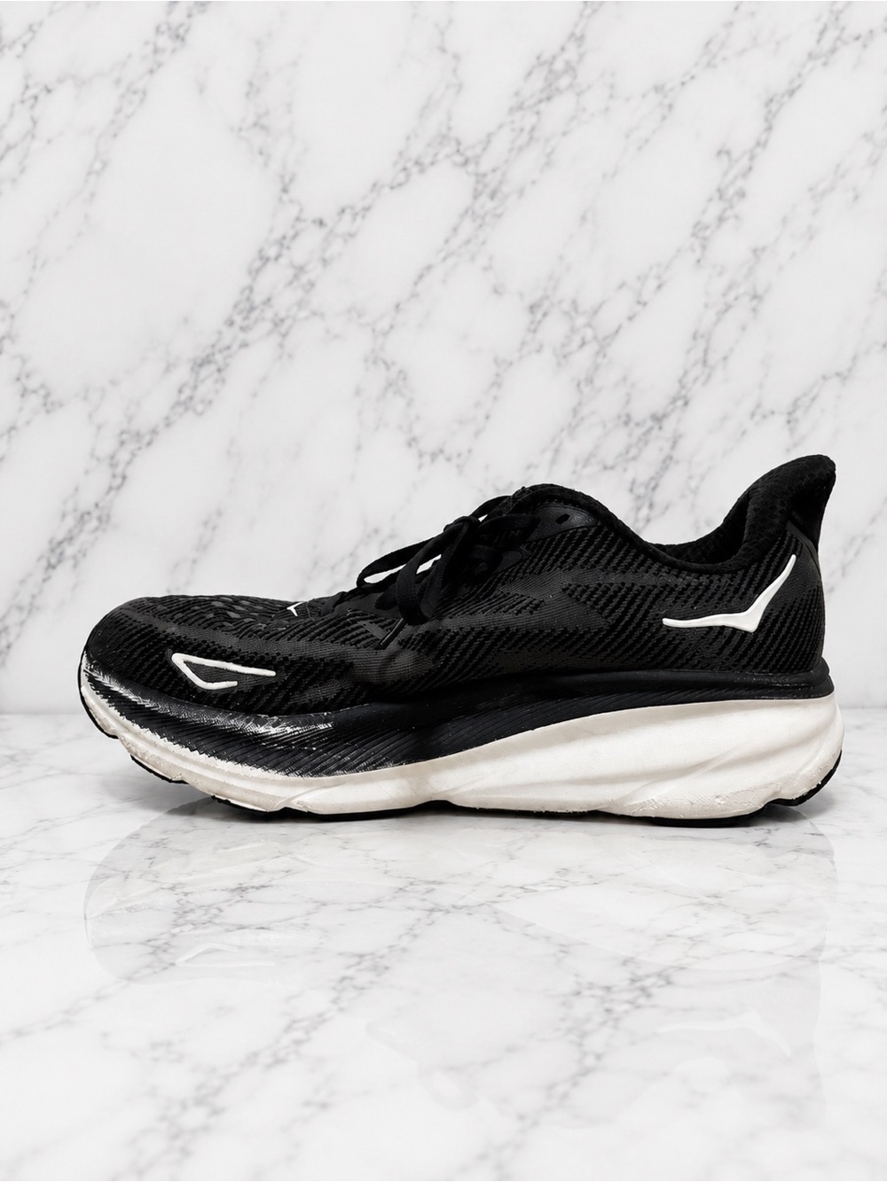 HOKA Clifton 9 Black White Size 10D Running Shoes - Picture 2 of 6